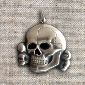 Totenkopf pendant